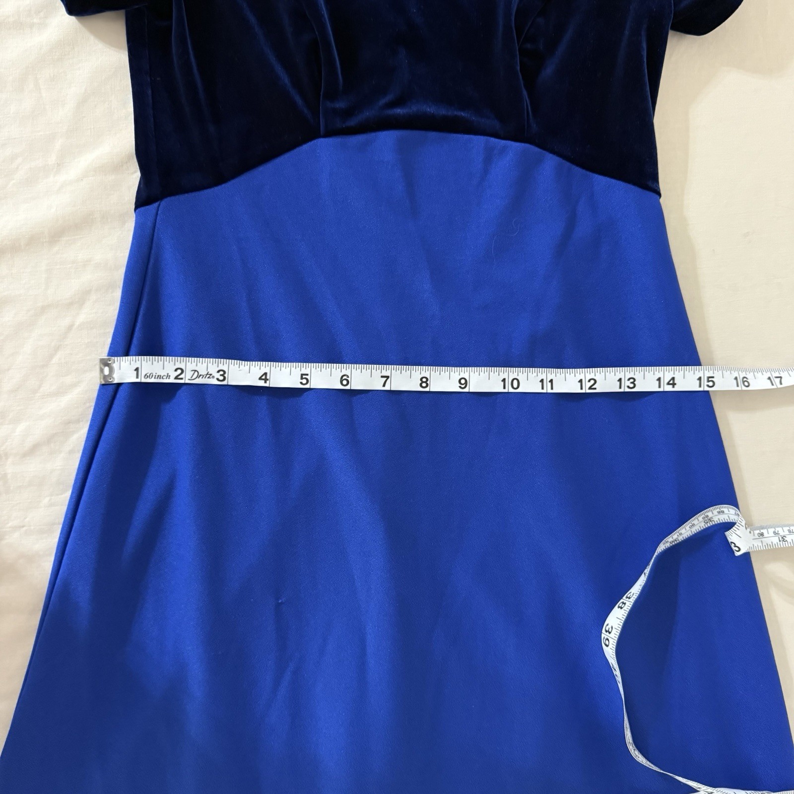 Southeastern Performance Apparel Woman’s Blue Dre… - image 5