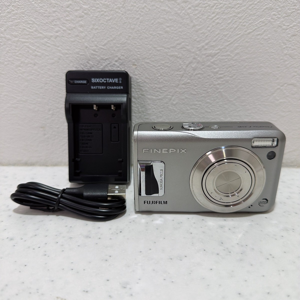 Fujifilm FinePix F31fd Silver 6.3MP Compact Digital Camera F/S JP