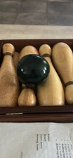WILLIAMS SONOMA LAWN BOWLING SET IN WOODEN BOX-NEW