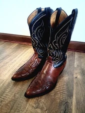 Vintage "Tony Lama" Pointed Toe WINGTIPS/Black Shafts with Brown Vamps 12D #6342