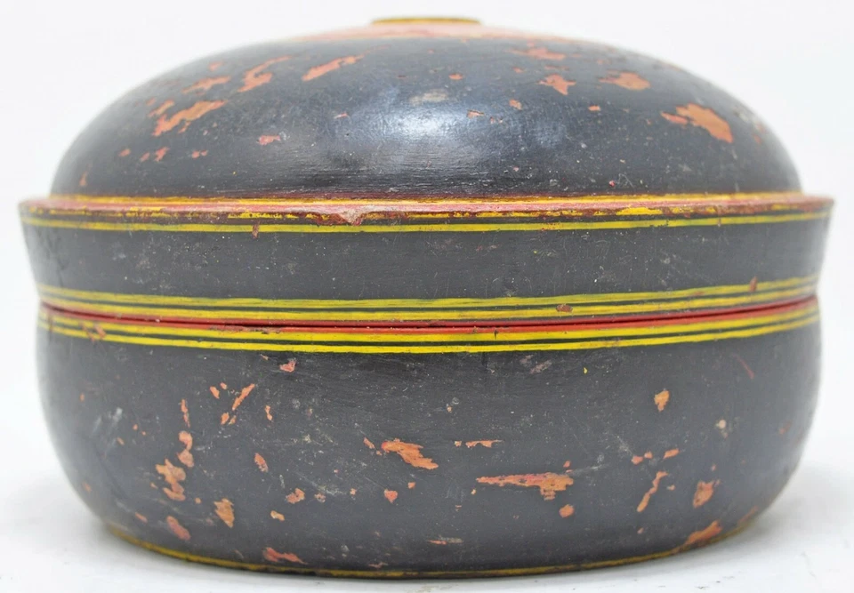 Antigua caja redonda de madera Kum Kum Tika original laca tallada a mano pintada Foto 2 de 4