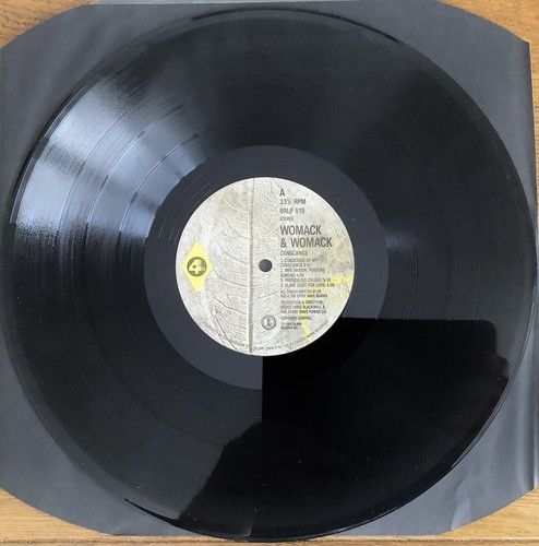 WOMACK & WOMACK - CONSCIENCE 1988 UK VINYL LP GATEFOLD BRLP 519 - Picture 3 of 6