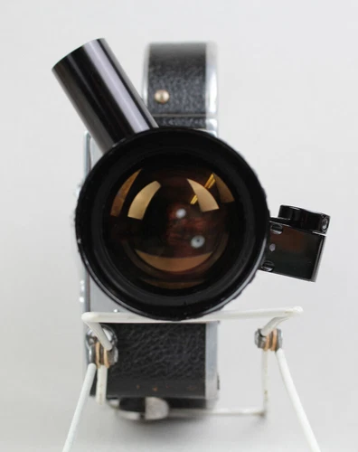 Câmera de Filme Paillard Bolex H-16 16mm + Lente Som Berthiot Pan-Cinor 17-85mm F2