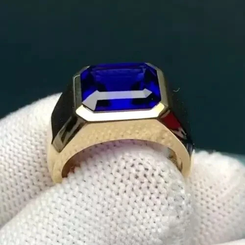 Anillo meñique de zafiro azul esmeralda de 3,00 quilates para hombre enchapado en oro amarillo de 14 quilates creado en laboratorio Foto 4 de 4