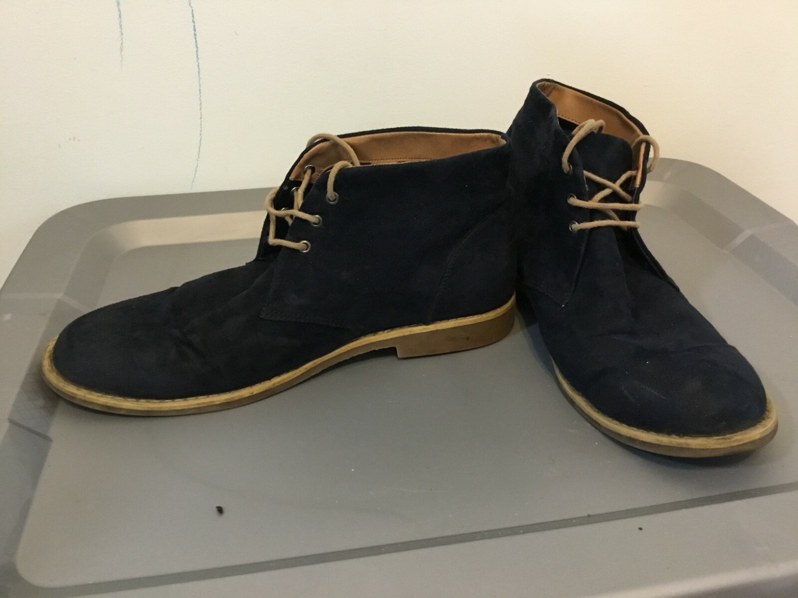 Dark Blue Suede Suede Chukka Boots Size 