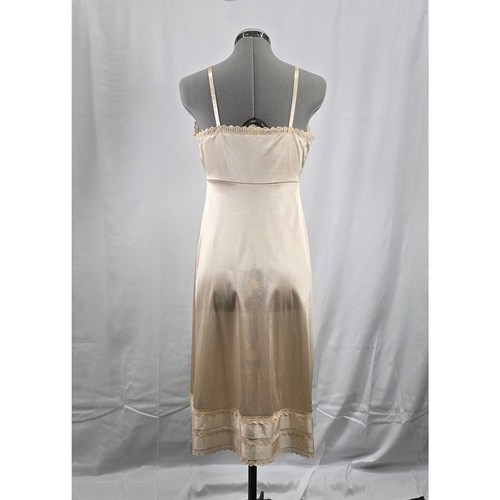 Vintage Sears 'The Doesn't Slip' Anti-Cling Nude Silky Nylon & Lace Sexy Slip 38 - Picture 11 of 11