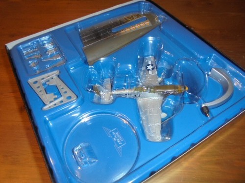 CORGI US32218 1/72 P-51D MUSTANG USAAF "KATYDID" LT. COL. RIGHETTI ACE NOSE ART - Picture 6 of 9