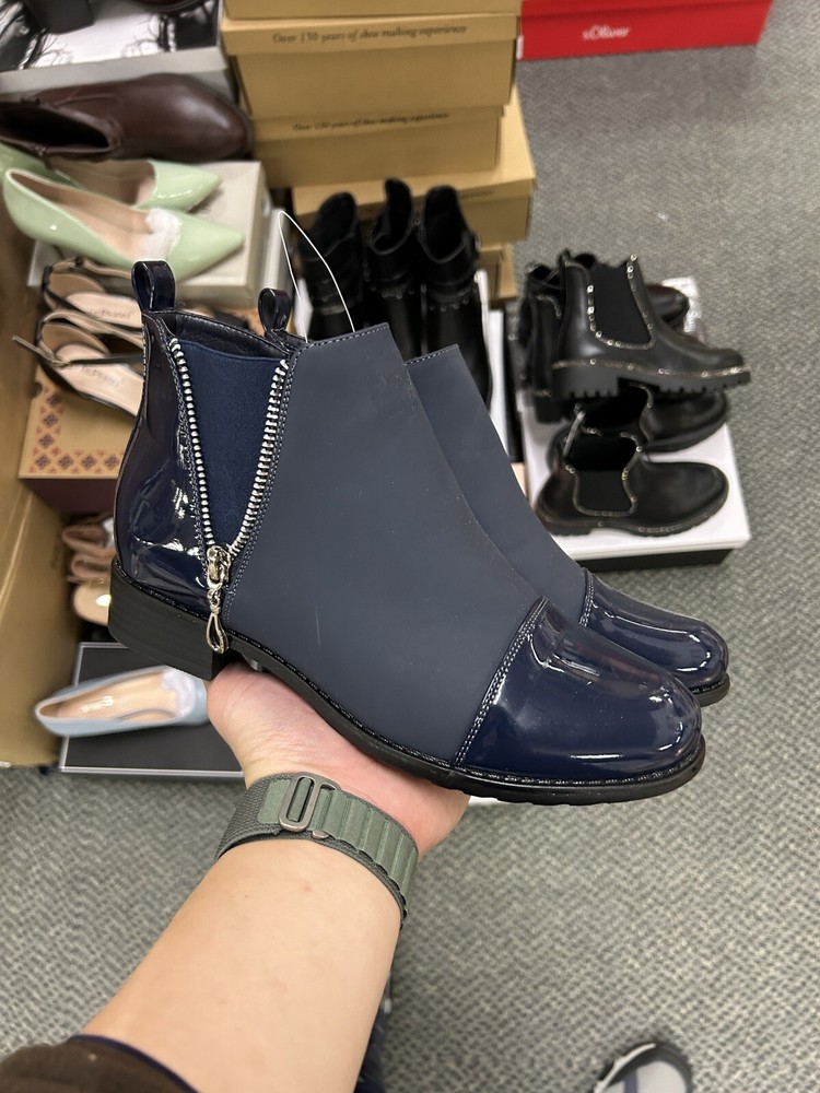 Wholesale Joblot of 30x Ladies Runner, Ladies Boots And Ladies Heels