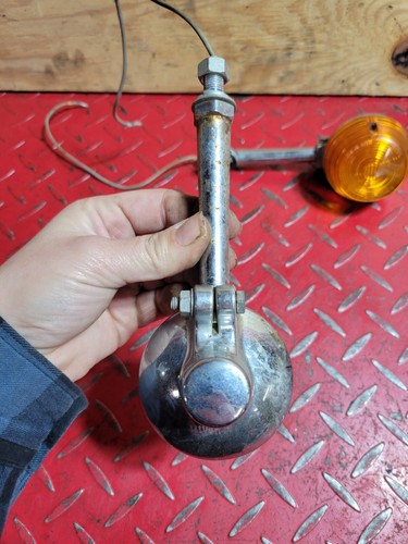1975 Honda XL100 Front Blinker Indicator Turn Signal Assemblies - Picture 4 of 16