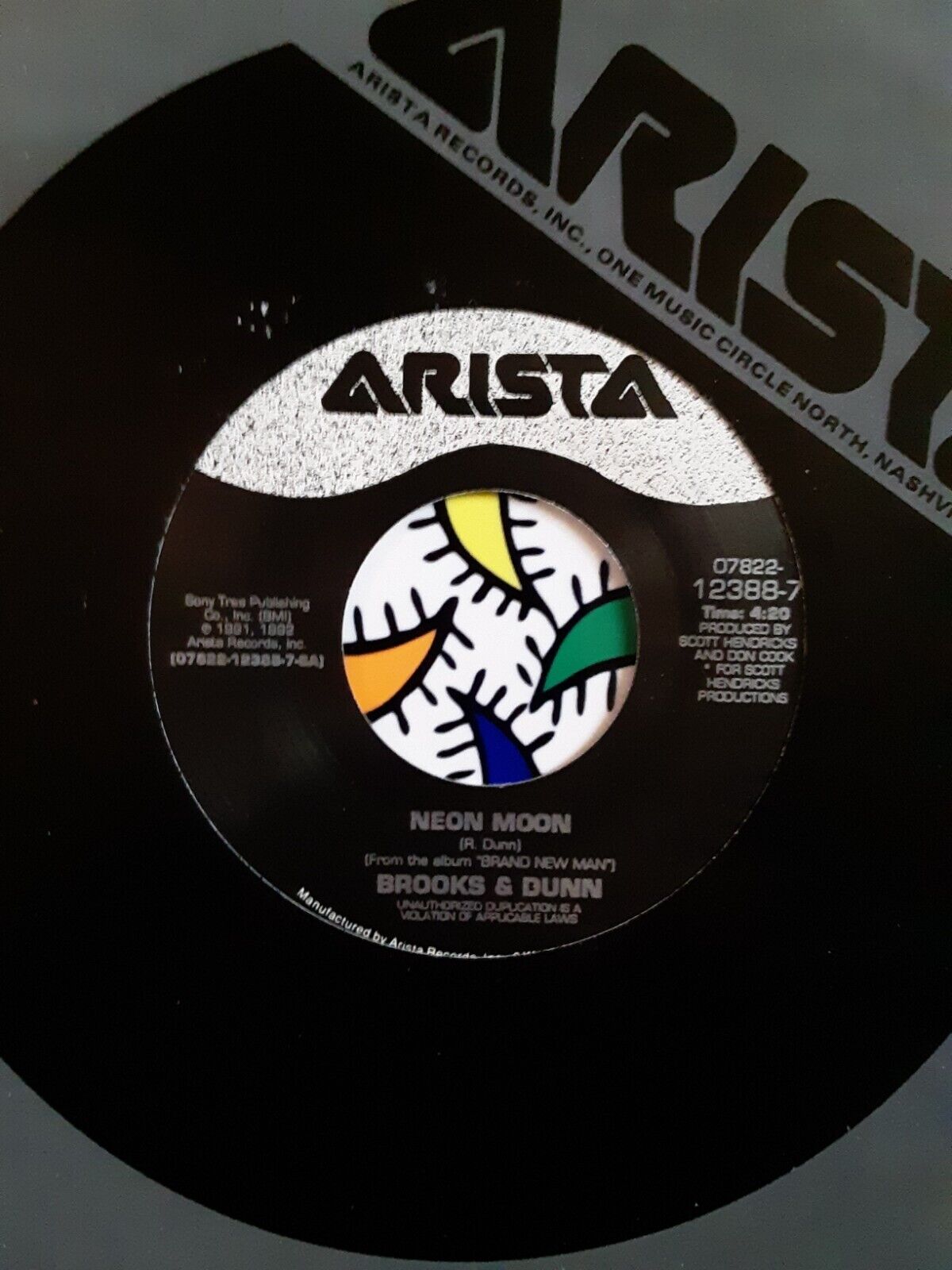 KIX BROOKS & RONNIE DUNN-Neon Moon/ Cheating On The Blues 45 (MINT) 1992 Country