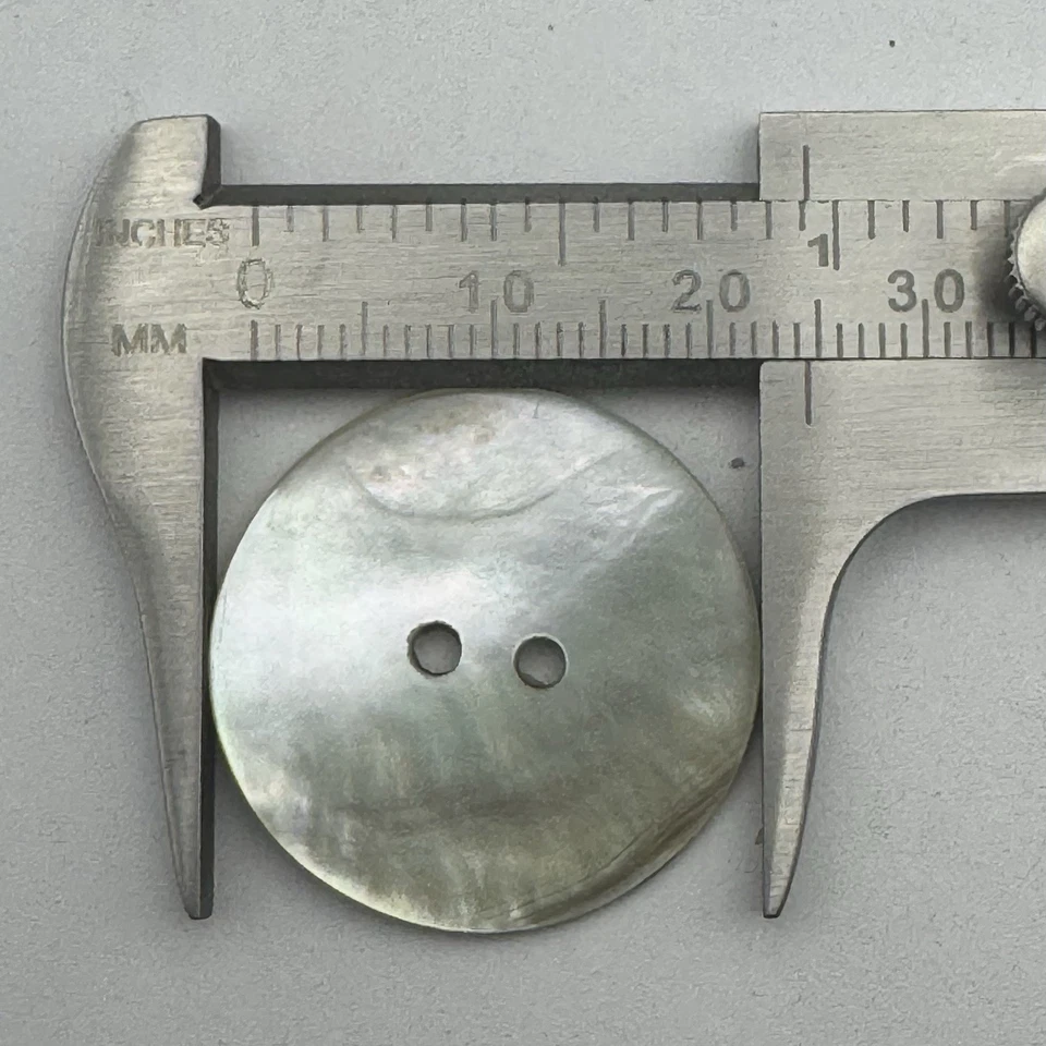 Natural/Arco Iris/Iridiscente MOP/Modre de Perla Shell botón 25 mm 1" 2 orificios Foto 3 de 3