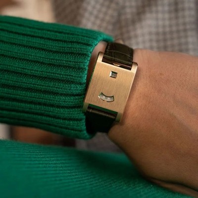 Herren Luxus Square Tank Uhr Vintage Stil Quarzwerk Armbanduhr