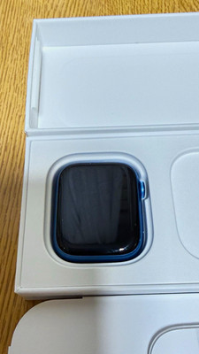 Apple Watch Series 7 44mm Aluminium Blau Silikonarmband inkl. Ladekabel OVP