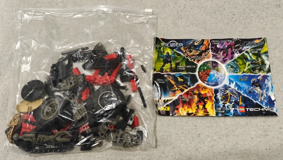 LEGO Technic 8520 Millennium/Millennia, photo 2 of 3