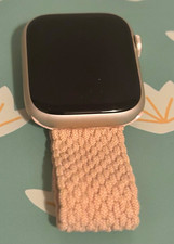 Apple Watch Series SE 44mm Silver Aluminum Case Beige Nylon Band 32GB HR