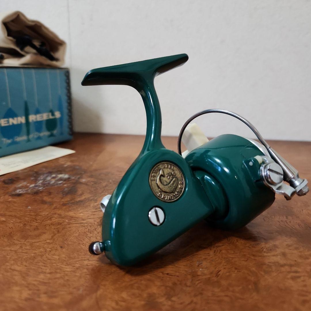PENN Ultra Light Spinning Reel 716 Vintage Greenie Small Size 70s