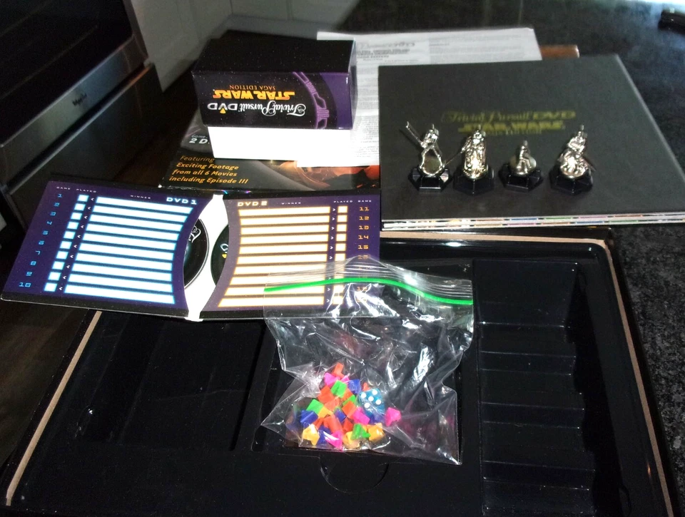 STAR WARS - TRIVIA PURSUIT GAME - SAGA EDITION - 100% Complete - Image 3 of 4