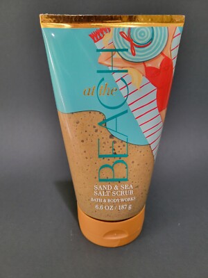Bath & Body Sand & Sea Salt Scrub at the Beach 6.6oz