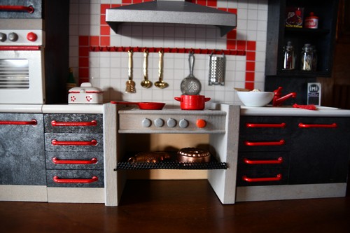 Bodo Hennig angolo cottura anni 80 casa delle bambole -stube cucina per bambole raro con accessori - Foto 2 di 11