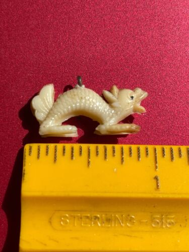 Ciondolo Vintage Cracker Jack Celluloide Giocattolo Drago Cinese/CJ15 - Foto 2 di 2