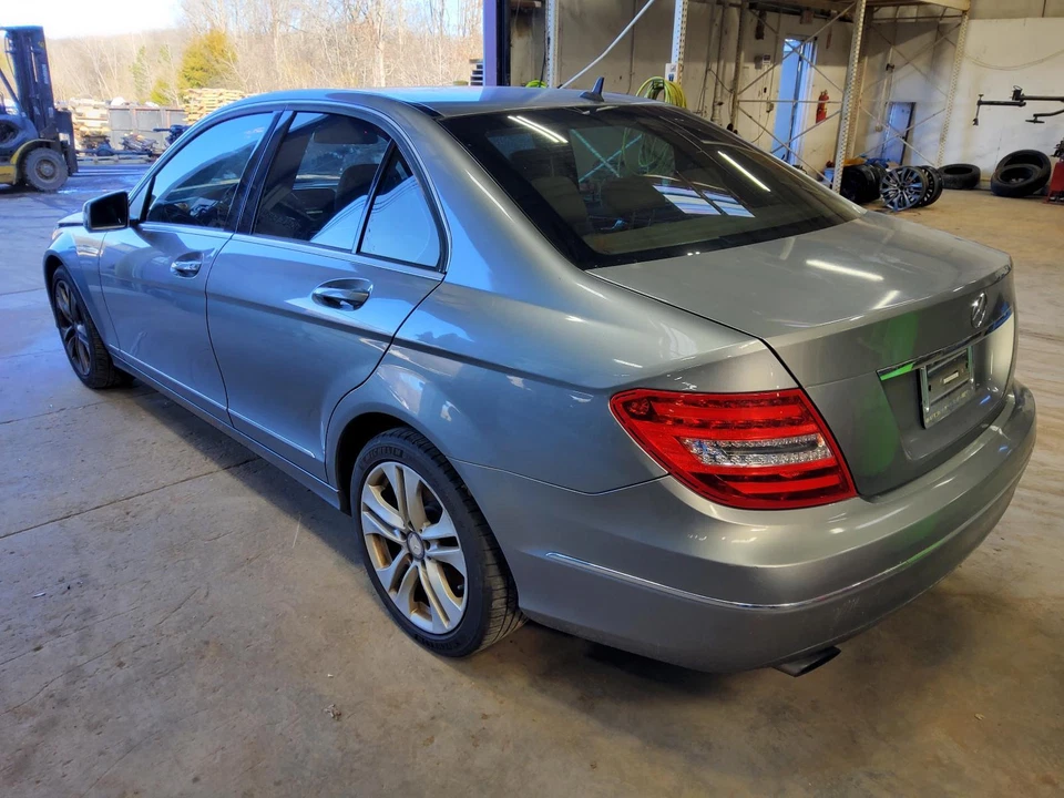 Espejo retrovisor interior delantero central usado se adapta a: Mercedes-benz Mercedes c- 2014 Foto 2 de 4