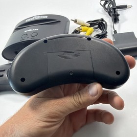 At Games Sega Genesis Console 80 Titles 2 Controllers AV & Power Adapter Tested