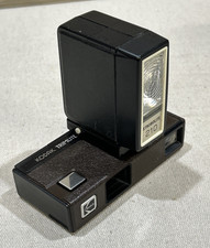 Kodak Trimlite Instamatic 18 Camera Honeywell Strobolite 210 Flash - Vintage