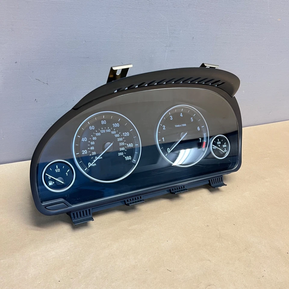 2014-2016 BMW 528i 535i 550i Speedometer Instrument Cluster OEM - 62109364606 - Image 2 of 4