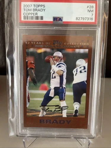 2007 Topps #28 Tom Brady Copper 447/2007 parallel PSA 7