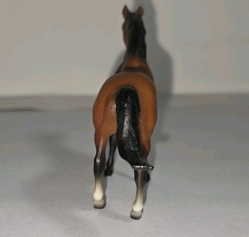 Breyer Silky Sullivan Thoroughbred Race Horse G1 Stablemate Red Bay Sears 1991 - Photo 2/7