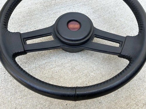 1985-1988 Chevrolet Monte Carlo SS Super Sport GM G-Body Steering Wheel - Black - Picture 4 of 14