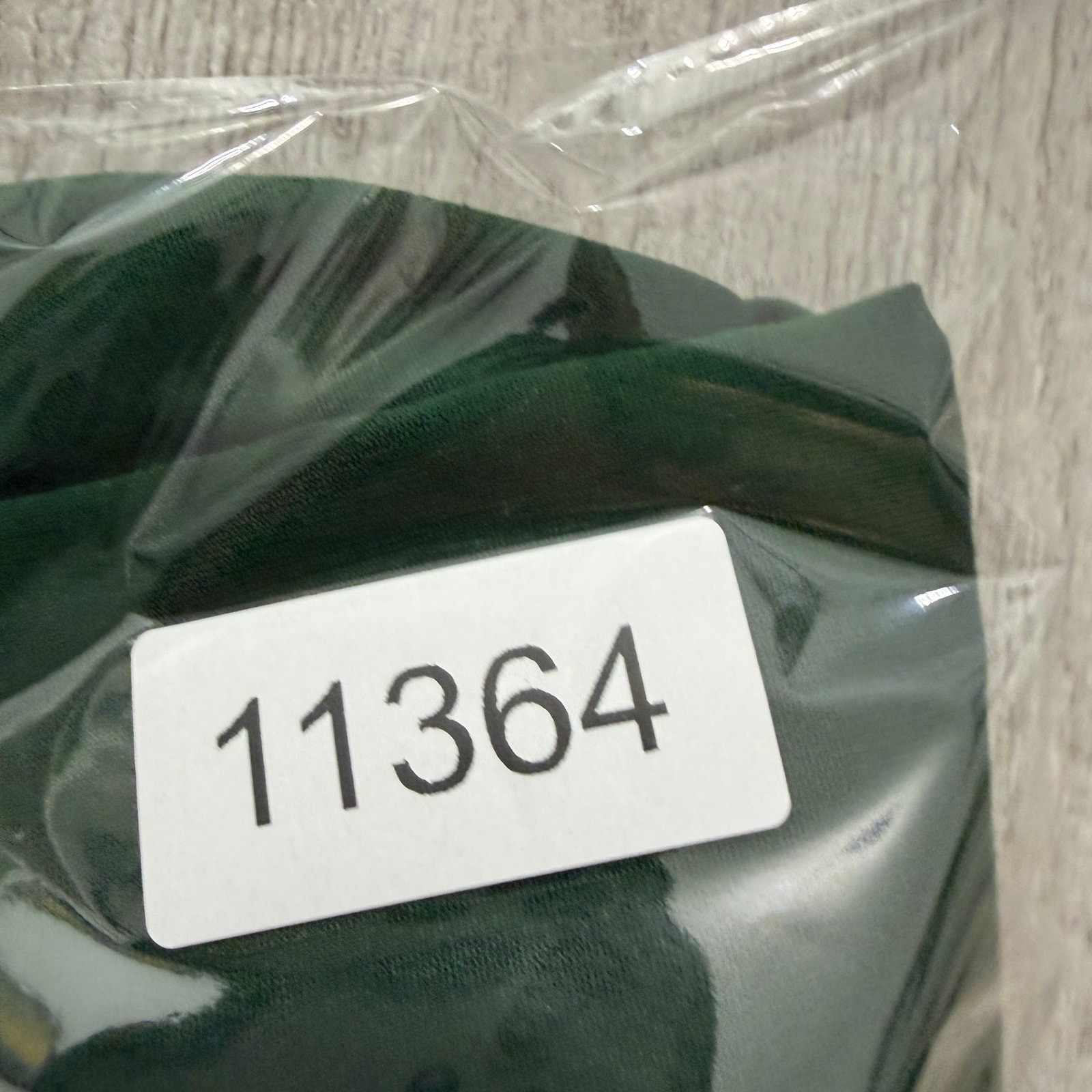 Under Armour Northern Michigan University 1/4 Zip Pullover Men's Extra Large  thumbnail 8