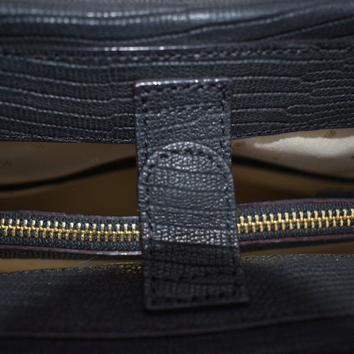 Kate Spade Borsa in pelle nera con dettaglio catena oro - Foto 10 di 20