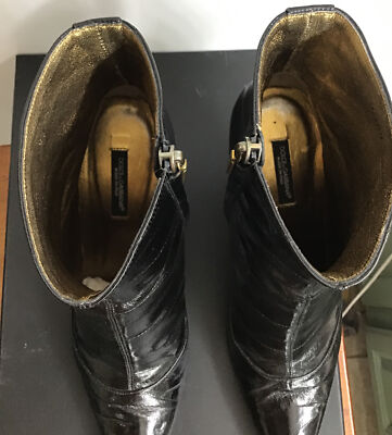 Dolce Gabbana Ankle Boot Black Pointed Toe Eel Skin Zip  display picture 3