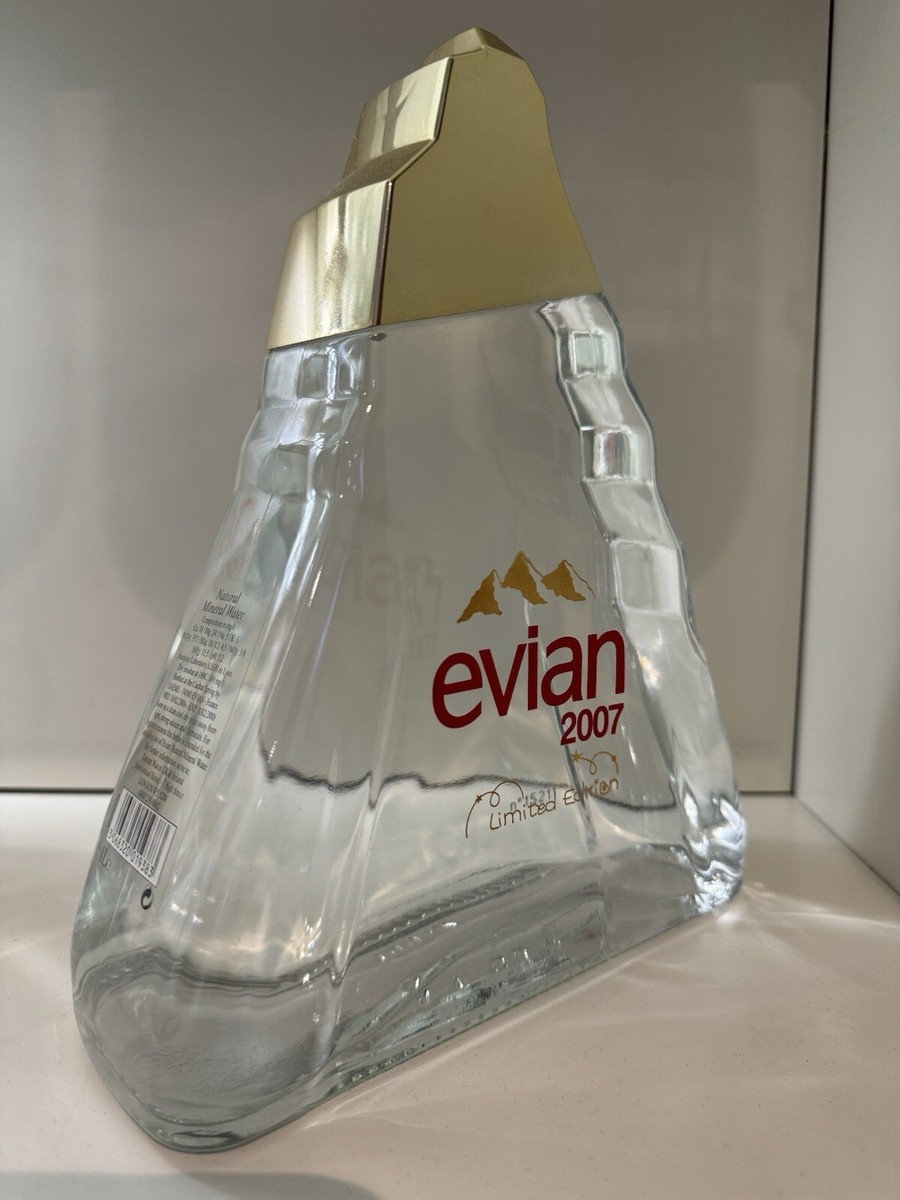 evianページ Limited Edition - Designer Water Bottle Range | evian