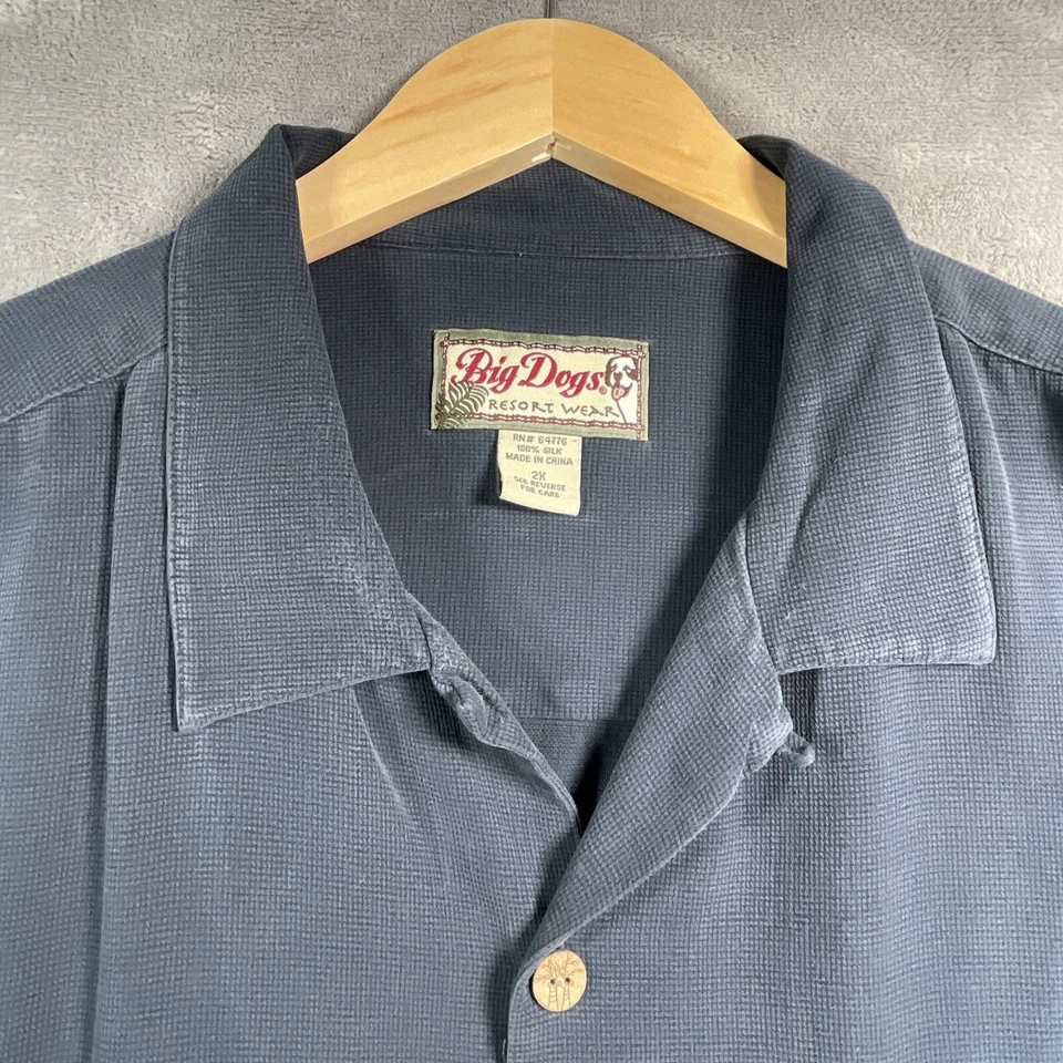 Camisa BIG DOGS Hombre’s 2XL Azul Camp Resort Wear Hawaiian It’s 5 O’Clock Somewhere Foto 4 de 4