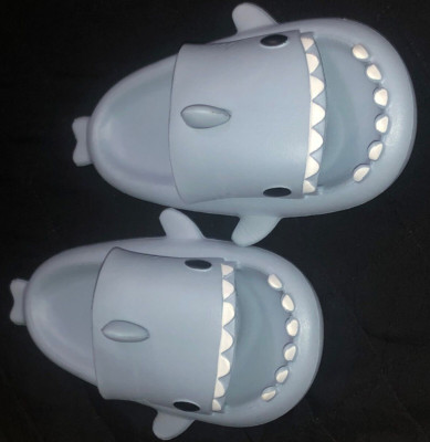 Crayon Friends Kids Cartoon Shark Fish Sliders Clog  Slip On Heel To Toe 8 Inch