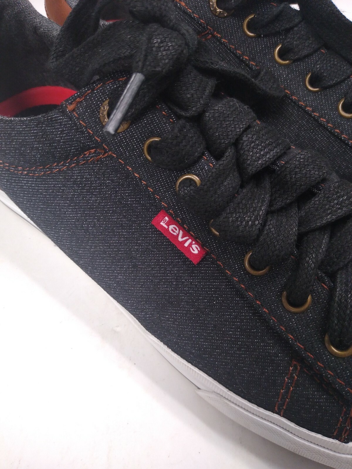 LEVIS Comfort, Men's tennis shoes SIZE 8 Black denim… Gem