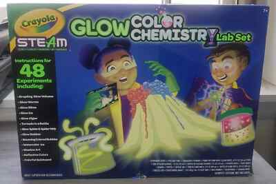 CRAYOLA GLOW COLOR CHEMISTRY LAB SET SCIENCE KIT FOR KIDS *DISTRESSED PKG