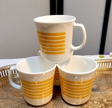 VINTAGE CORNING MUGS X4 SUNSHINE