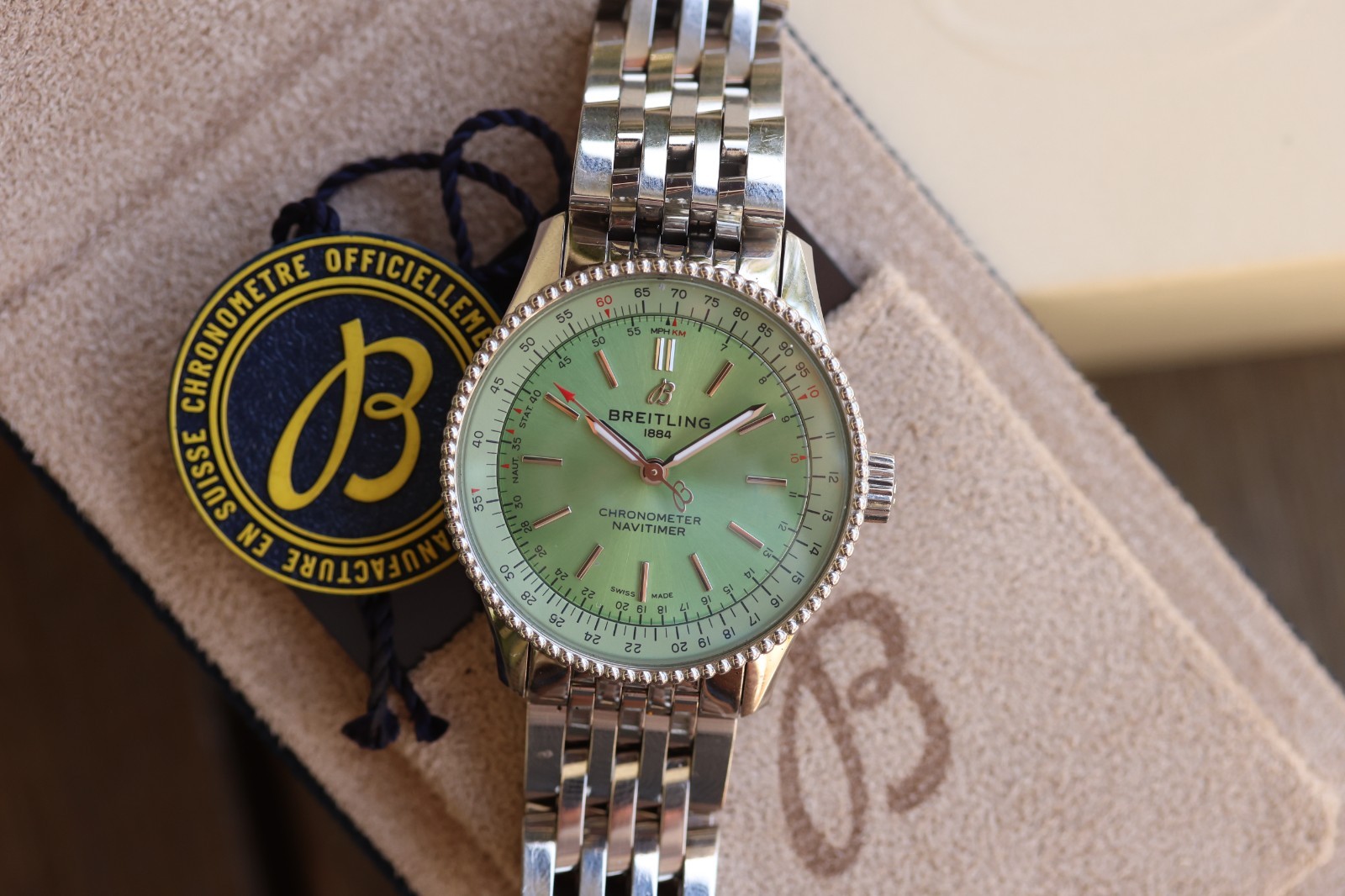 Breitling Navitimer Automatic 35 Green Dial ref. … - image 1