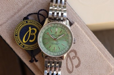 Breitling Navitimer Automatic 35 Green Dial ref. A17395 A17395361L1A1 Bracelet