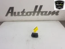 SWITCH FOR ELECTRIC WINDOW REGULATOR Opel Corsa D 2011 13258521AA / 13258521