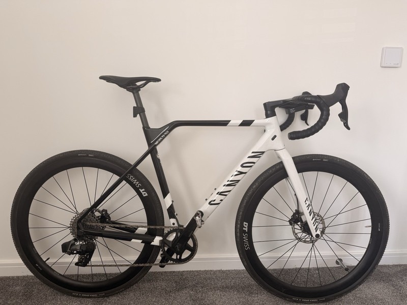 Canyon Inflite CF SLX Cyclocross Bike Size Medium SRAM Rival 12speed Very Good