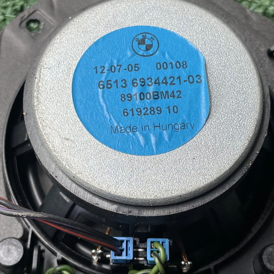 2006-2007 BMW 530XI 3.0L - REAR LEFT Speaker / Tweeter 6934421 - Image 3 of 3