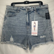 NWT Celebrity Pink Ultra High Rise The Rebel Distressed Denim Shorts Size 17/33