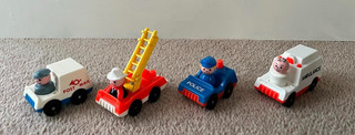 4 Fisher Price Little People Vehicles Drivers Police Ambulance Fire & Post