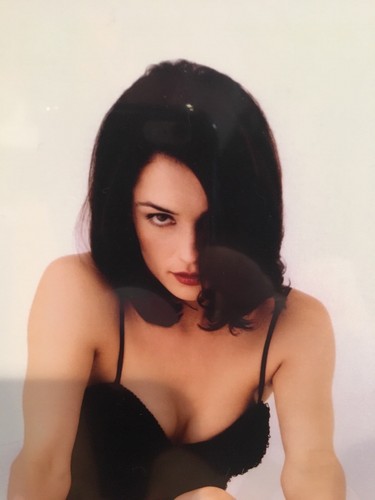 FAMKE JANSSEN signed 8x10 ASA - Picture 2 of 5