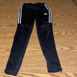 سيرينا درجة الحرارة طين adidas apu008 