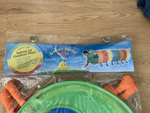 MELISSA & DOUG HAPPY GIDDY TUNNEL - Indoor/Outdoor Fun // 5 Feet Long NIP - Picture 4 of 5